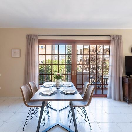 Aiolos Luxury Alimos Center Suite II Near The Sea Афины Экстерьер фото